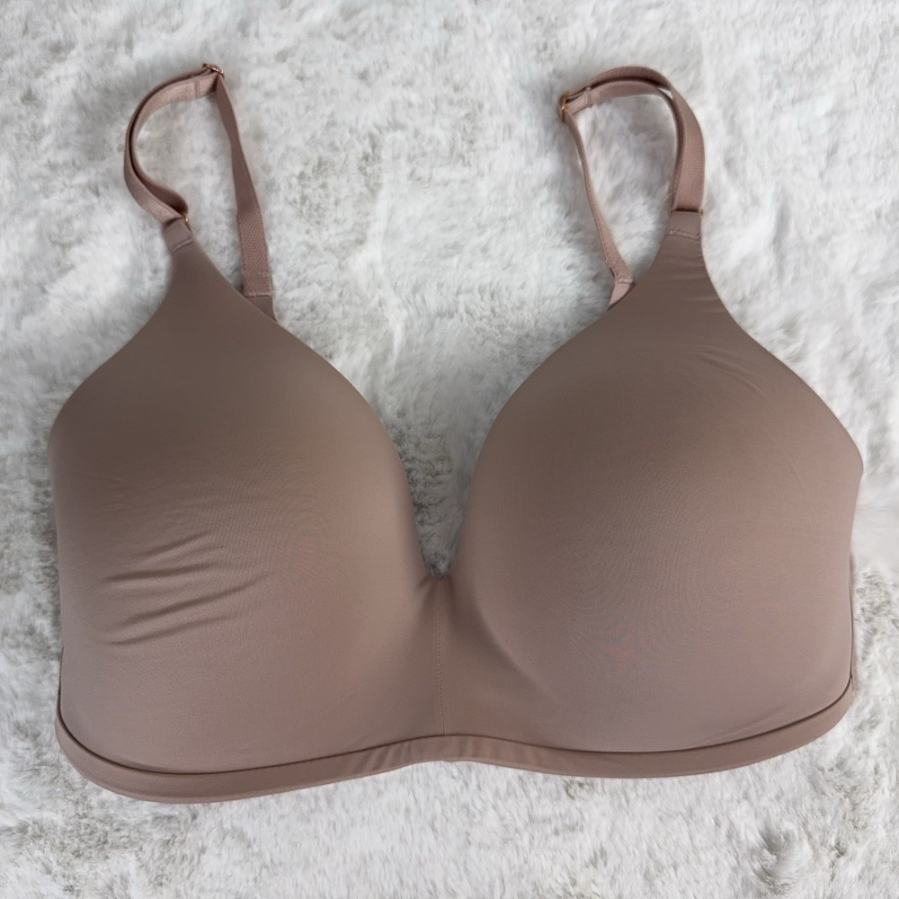SOMA 34D Vanishing 360 Wireless Bra Smoothing Padded Comfort Blush Pink